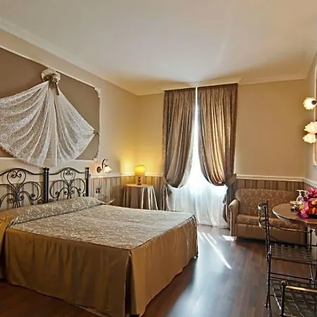 Residenza Antica Konukevi 4*